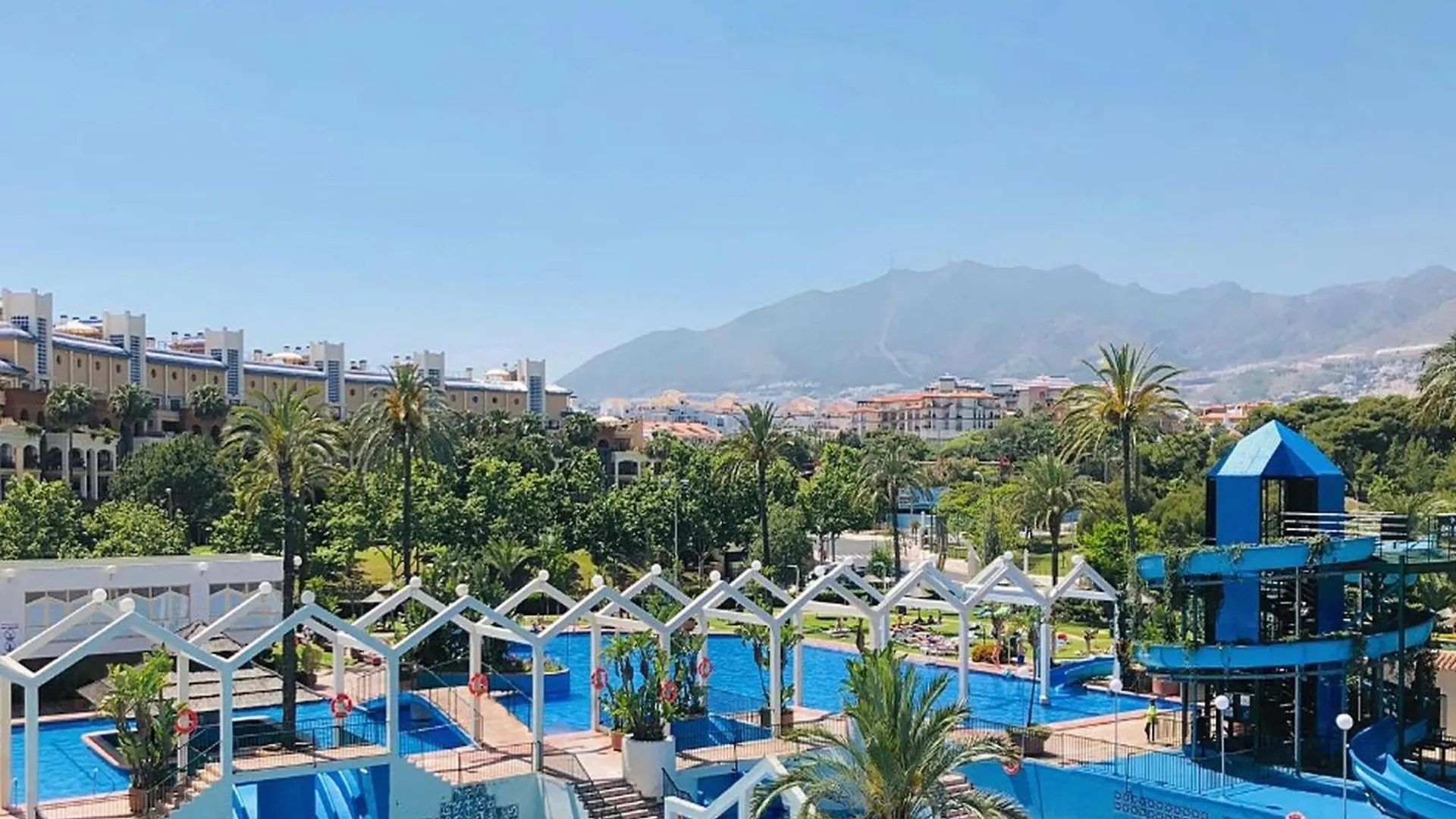 Cosy Apartment In Malaga Near The Sea